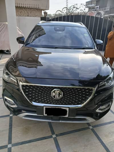 MG HS 2021