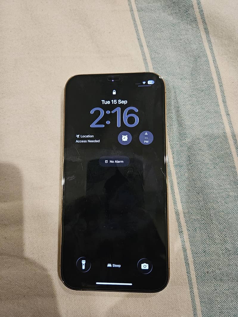 Apple iPhone 13 Pro 1