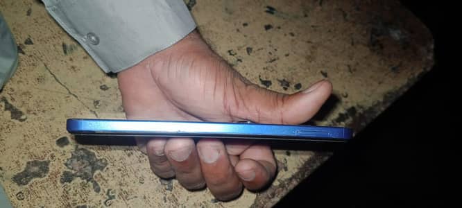 Infinix hot 60i 6 128
