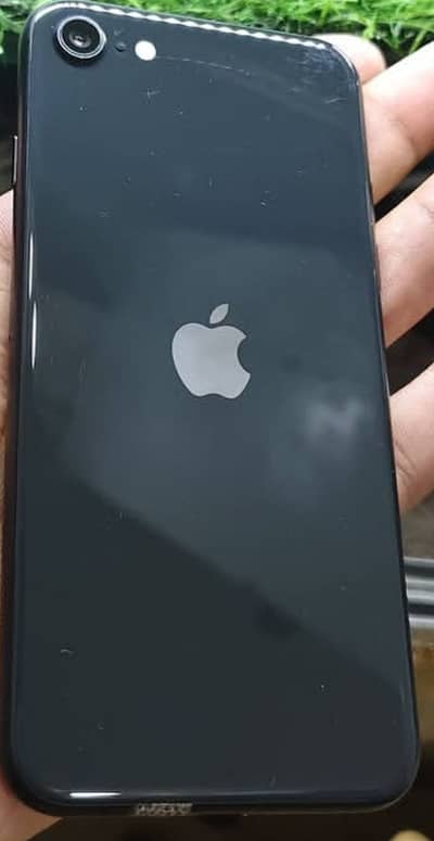 Apple iPhone SE