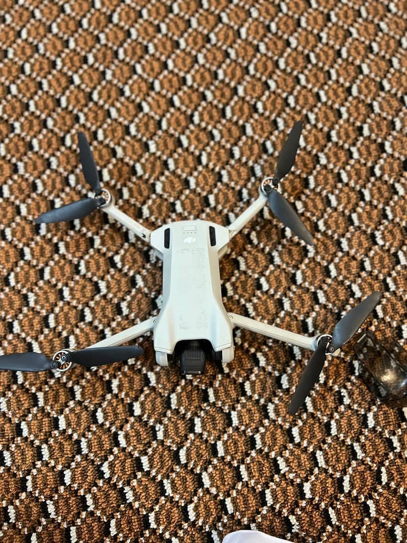 DJI mini 3 0
