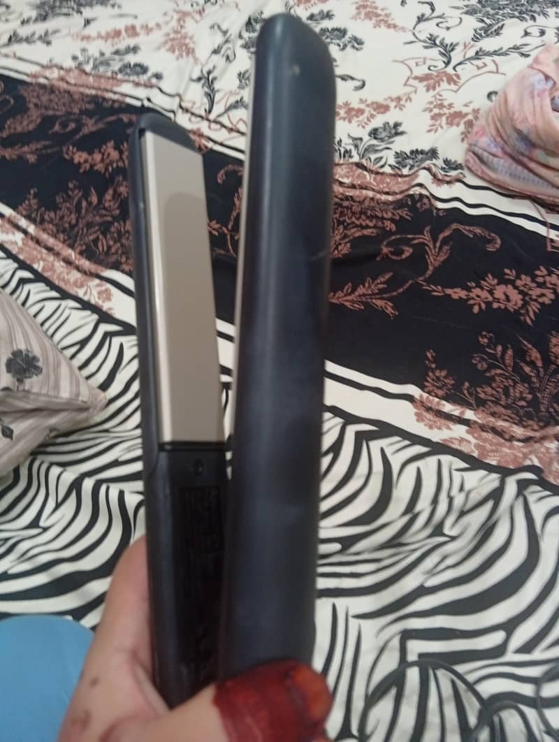 straightener 1