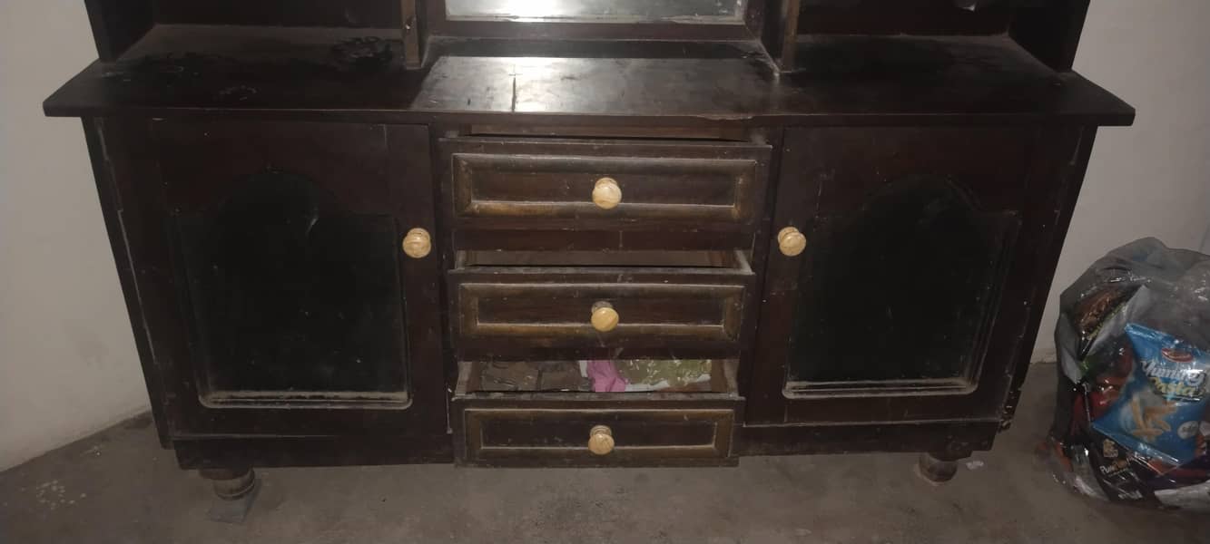 dressing table 3