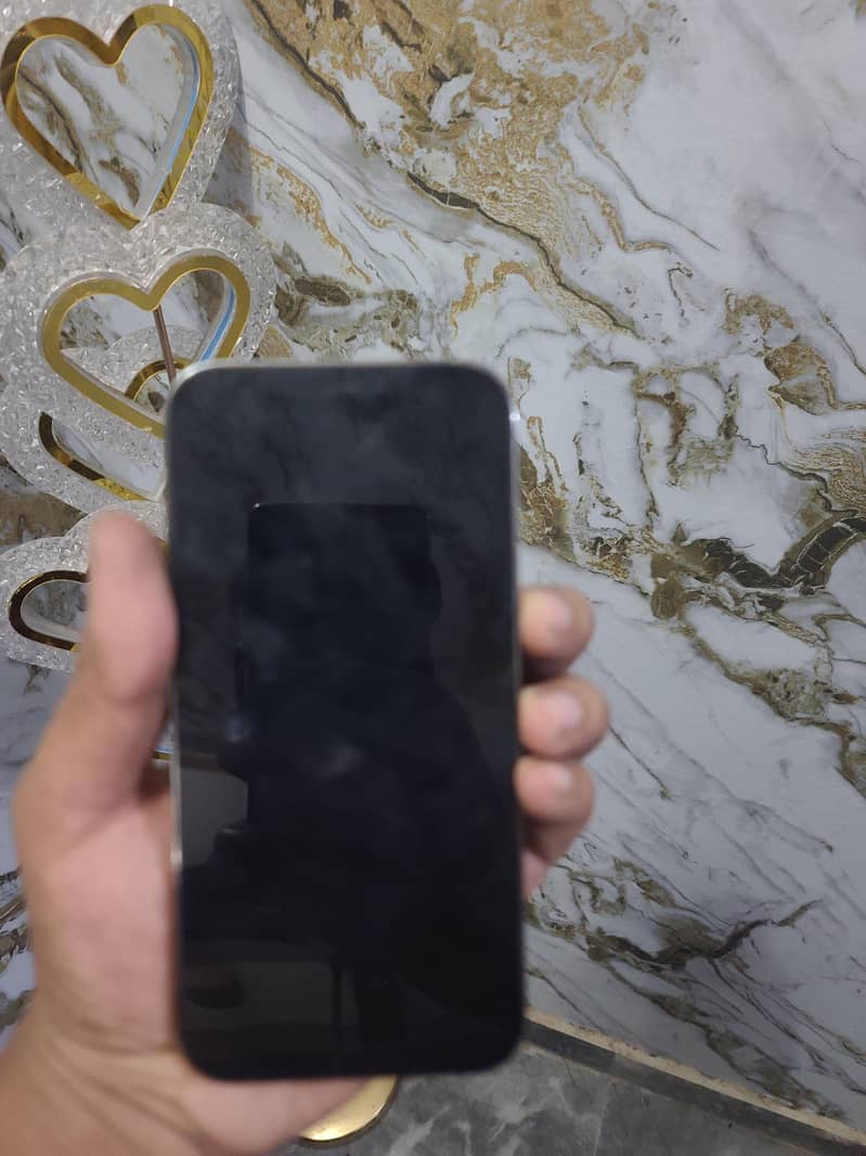 Apple iPhone 12 Pro 2