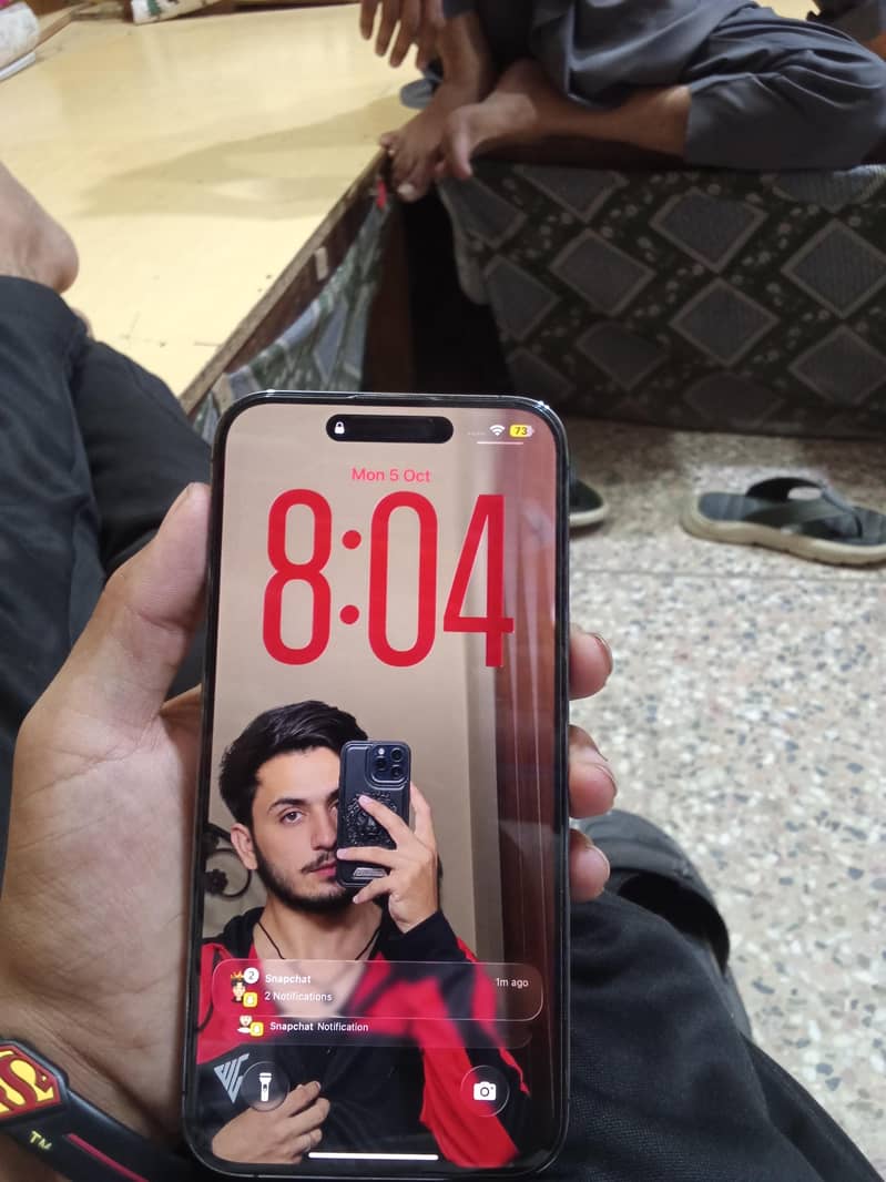 Apple iPhone 14 Pro Max 0