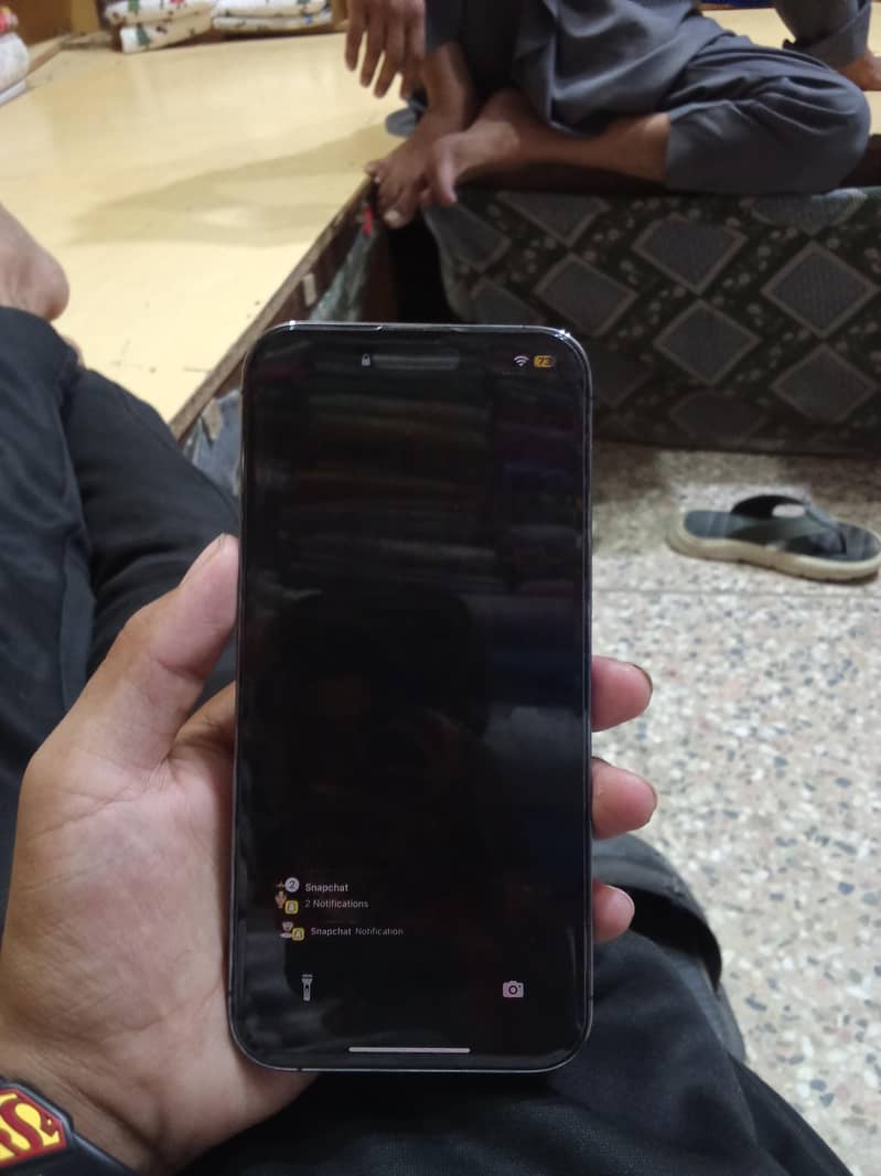 Apple iPhone 14 Pro Max 3