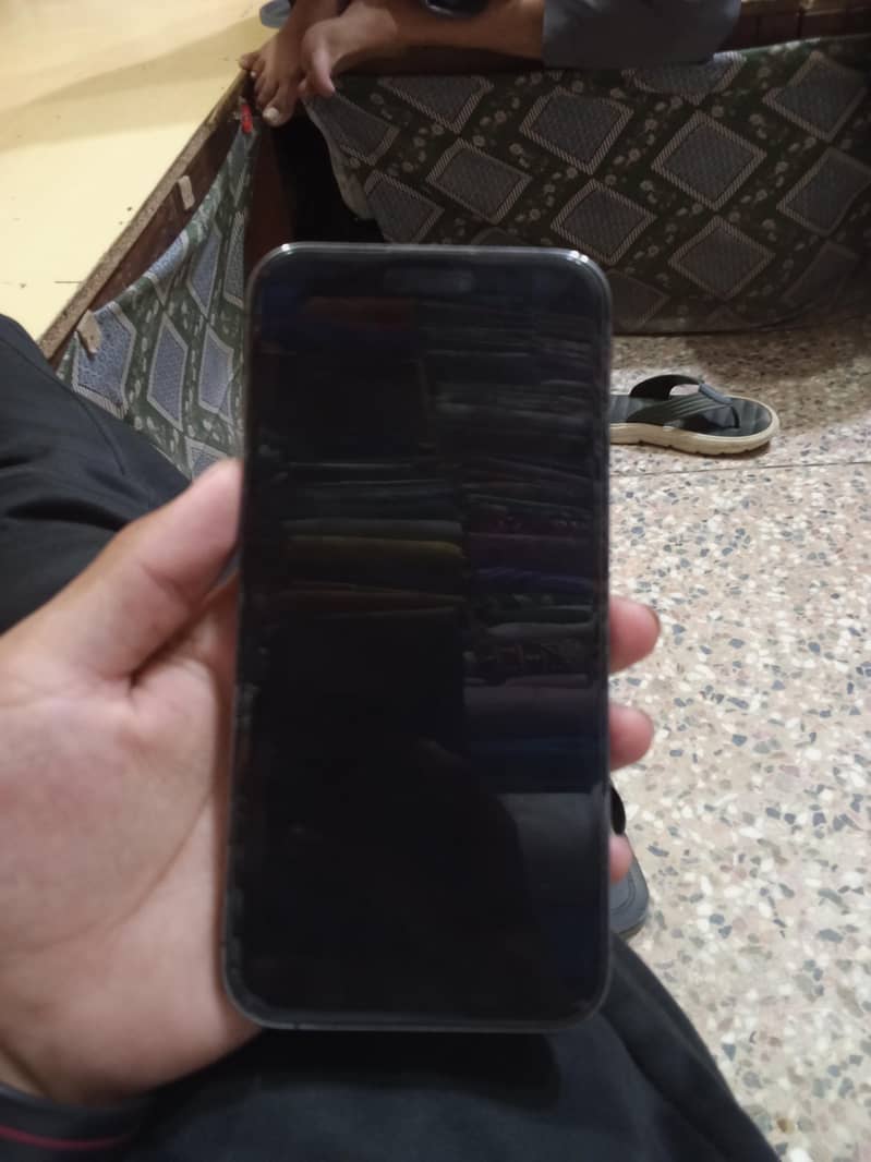 Apple iPhone 14 Pro Max 5