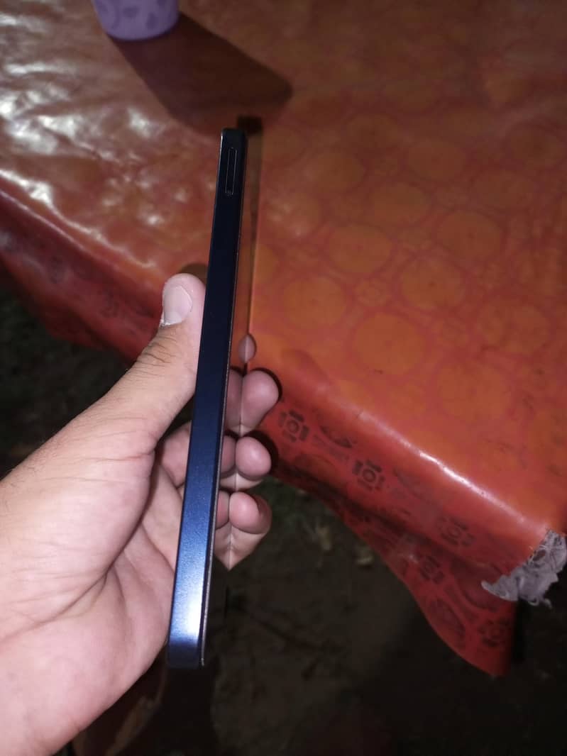 Samsung Mobile A06 1