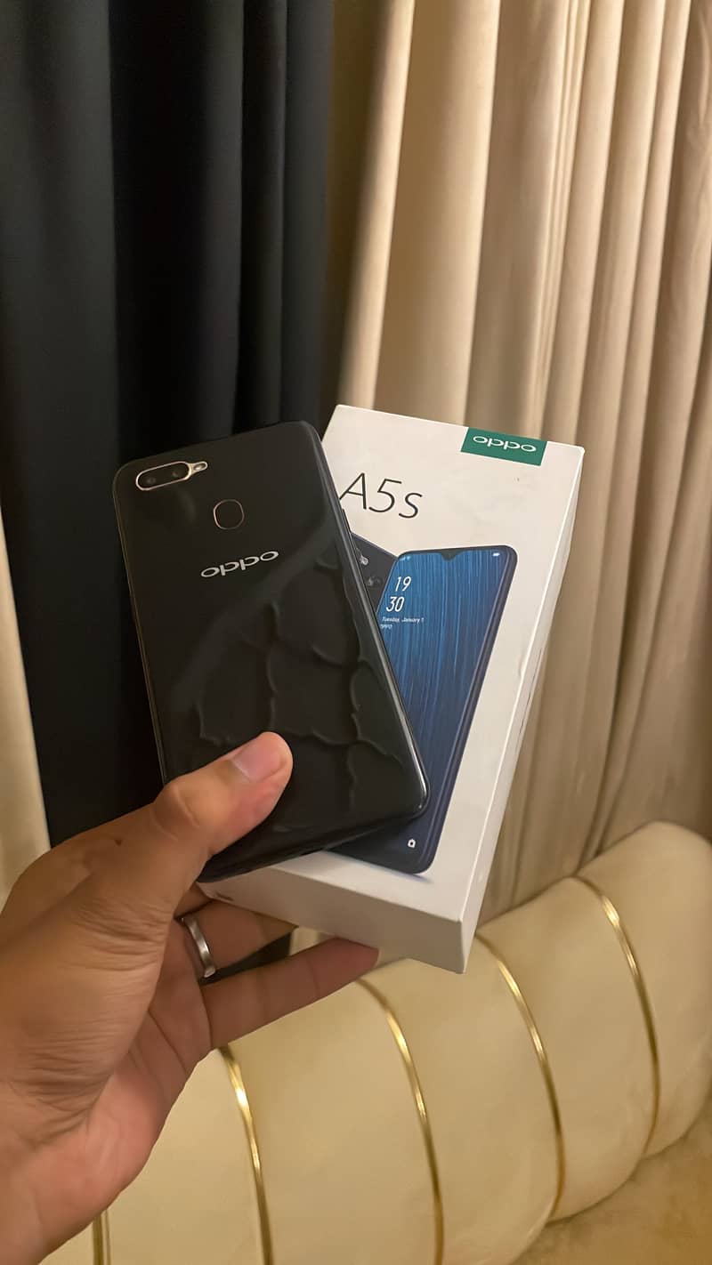 OPPO A5s 1