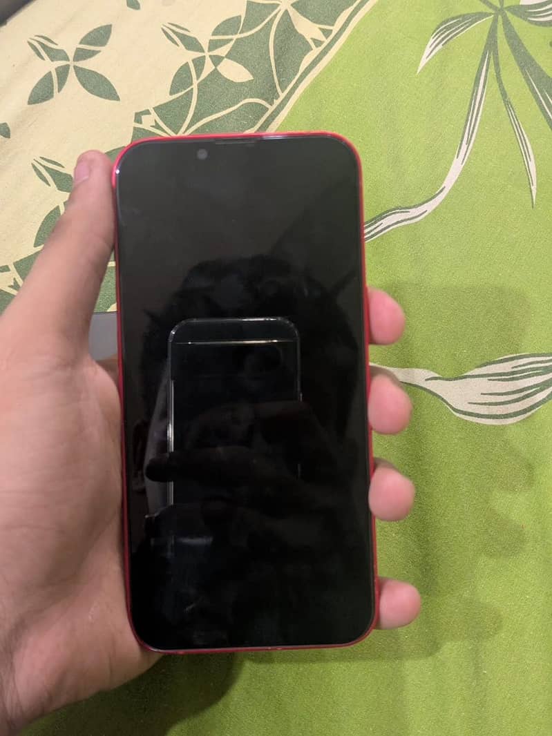 Apple iPhone 14 4