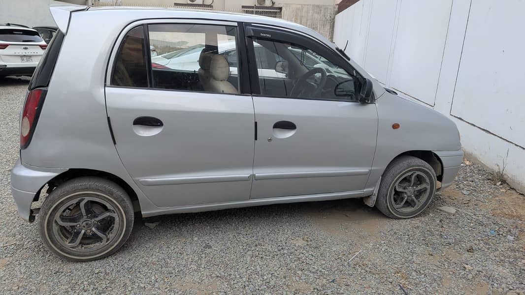 Santro 2004 3
