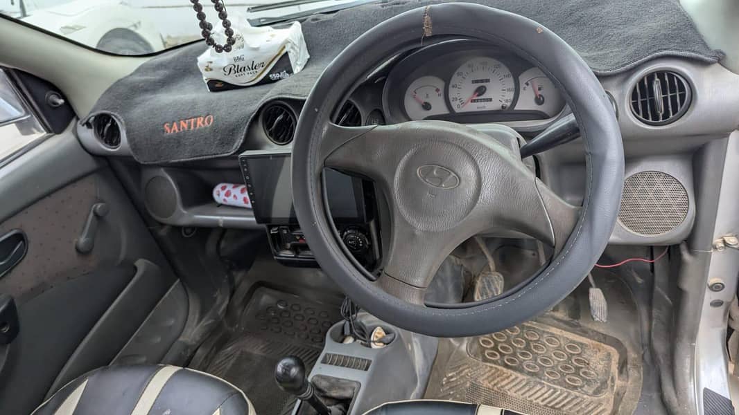 Santro 2004 6