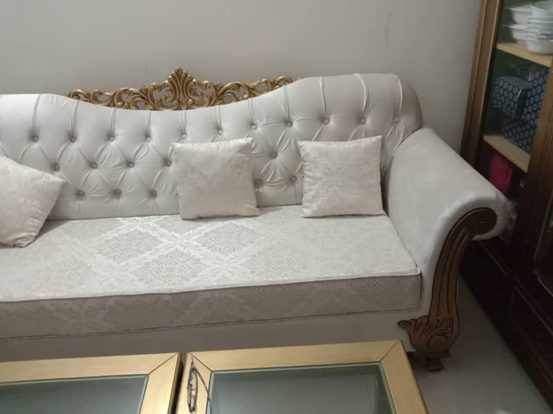 crown sofa set 3