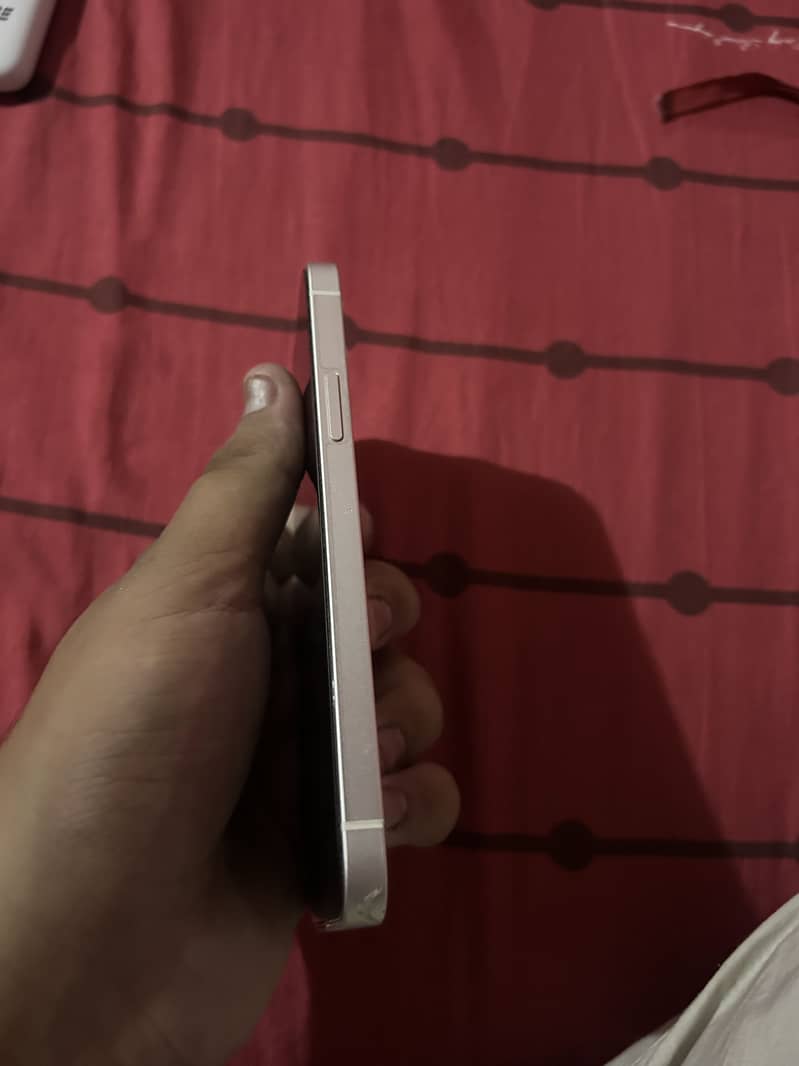 Apple iPhone 12 2