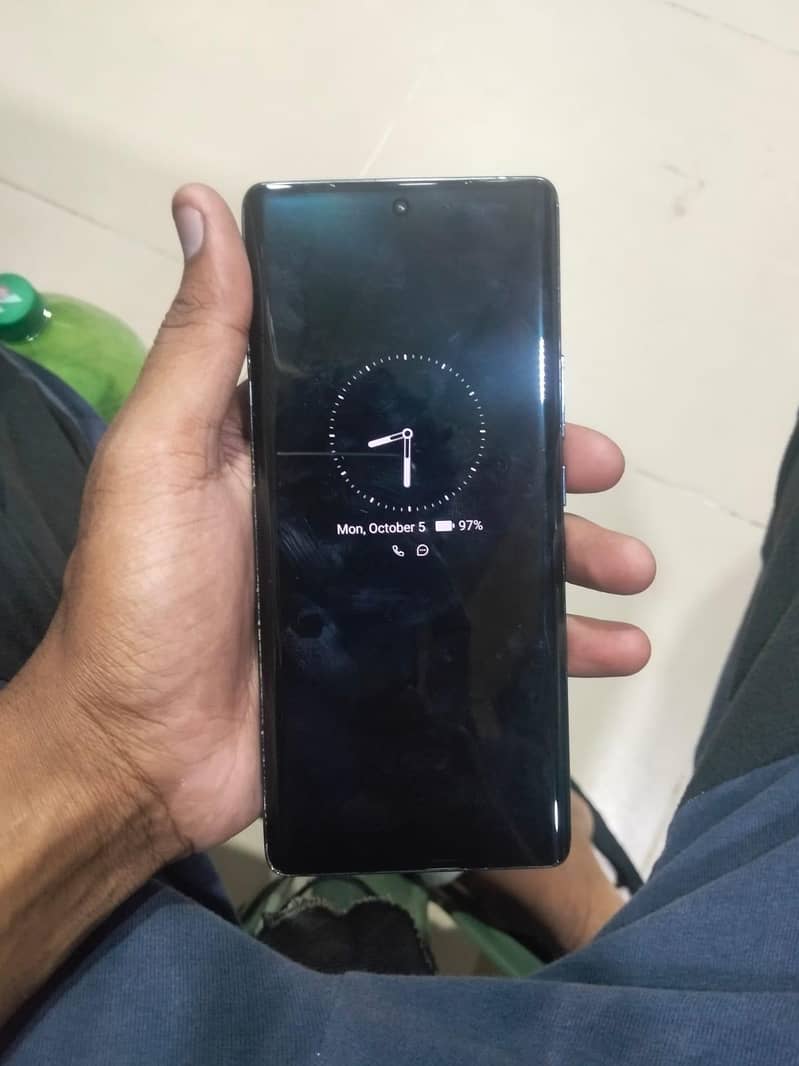 Tecno Spark 20 Pro Plus 3