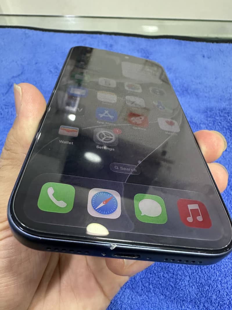 Apple iPhone 17 Pro Max 2