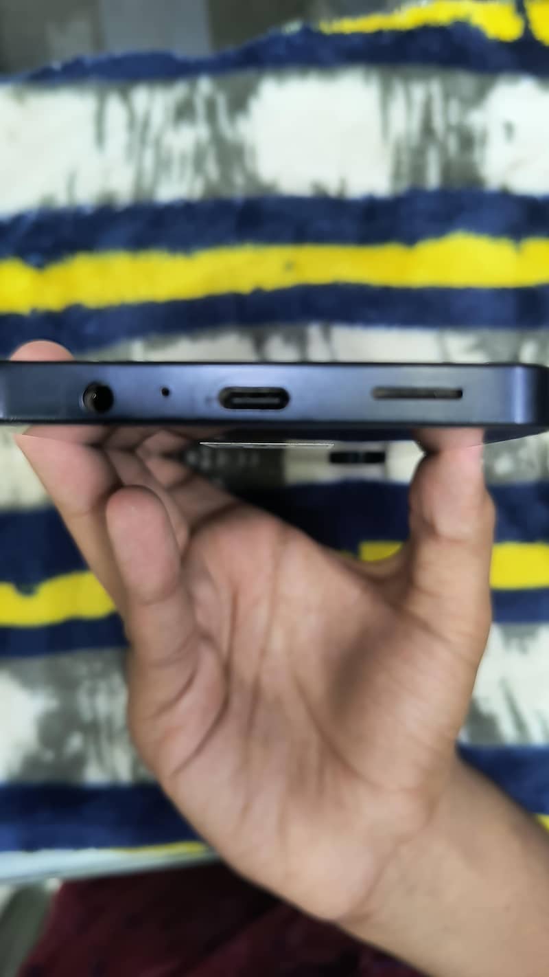 Samsung Mobile A07 4