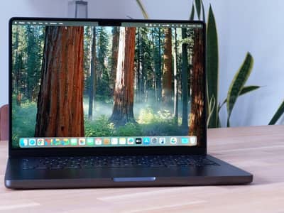 Apple MacBook Pro 14-inch M4 Pro 24GB RAM Space Black MX2J3LL/A