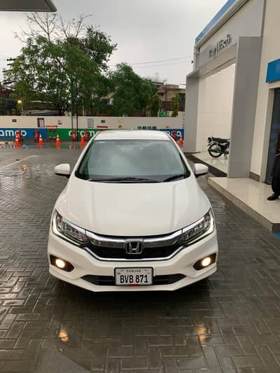 Car Rental in Lahore/ Car Rental Service/All Car Available For Booking