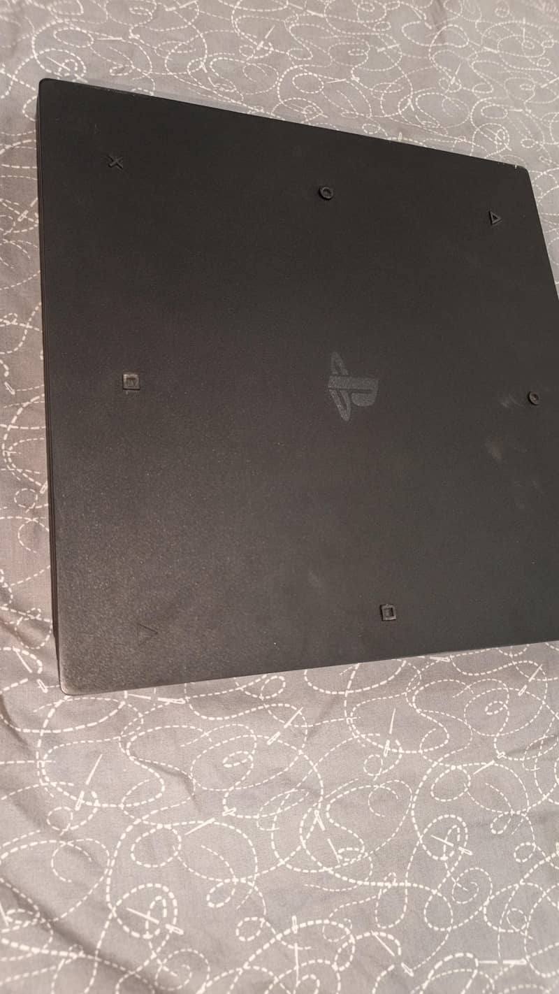 ps4 pro 3