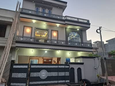 6 Marla Stylish Brand New Double Storey House With Water Bore Sector 04