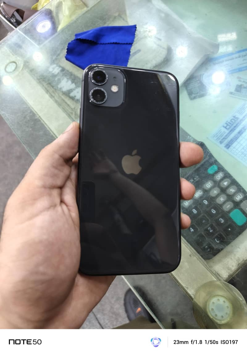Apple iPhone 11 2