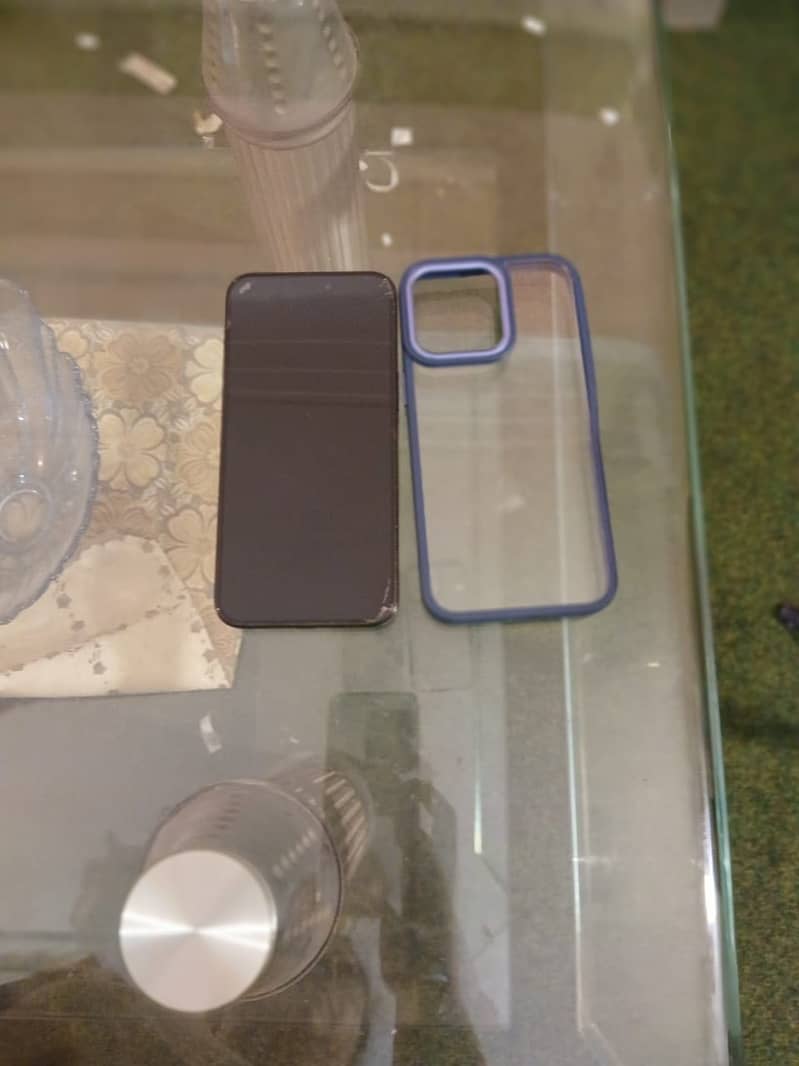 Apple iPhone 15 Pro Max 3