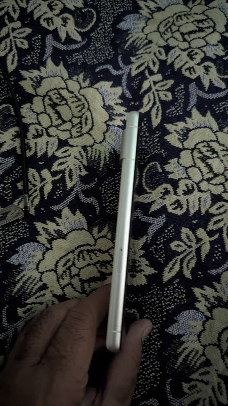 Google Pixel 7 2