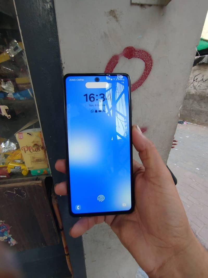 Samsung Mobile A72 0