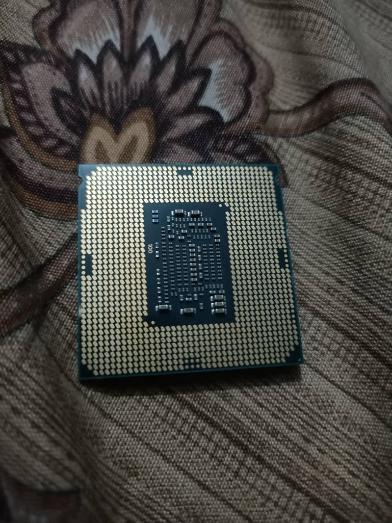 Intel Core I3-8100 processor 1