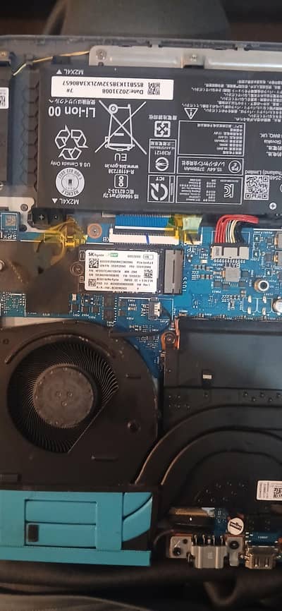 SK Hynix 1TB Gen 4 NVME 2242
