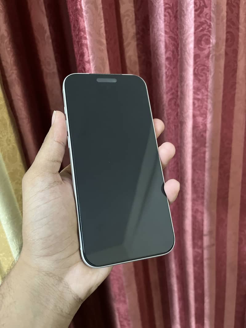 Apple iPhone 17 Pro Max 0