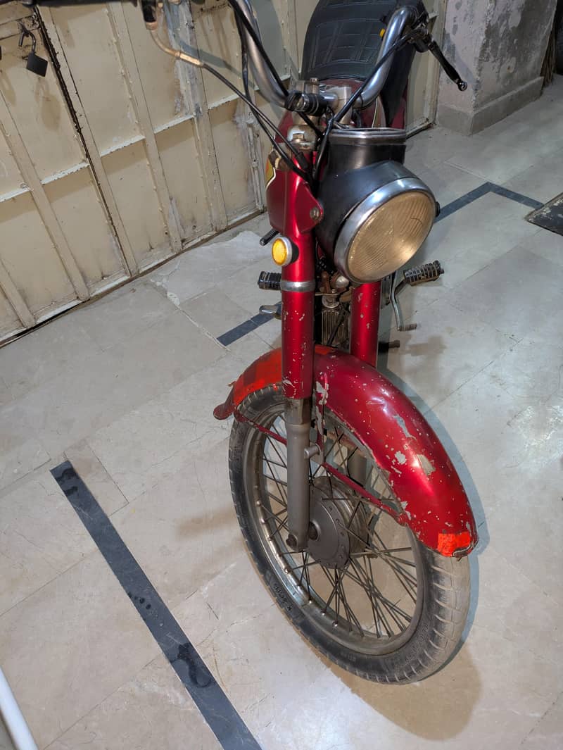 Honda old model 1