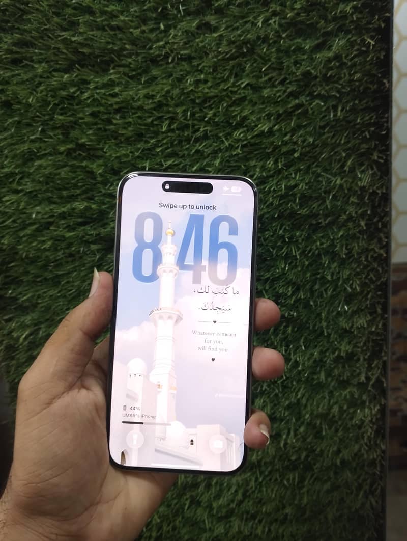 Apple iPhone 15 Pro Max 1