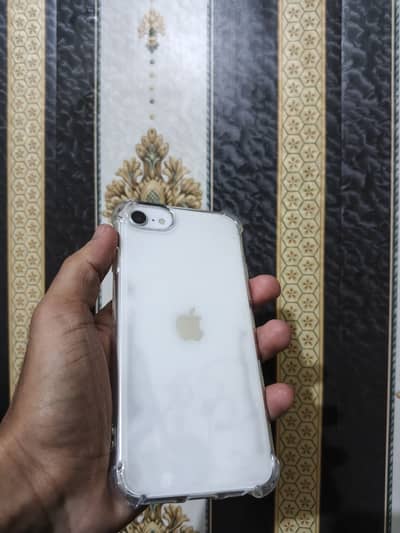 Apple iPhone SE
