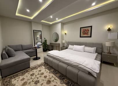Flat for rent 1bed ROM full furnished apartments safe and scour 100%family and coupe allow