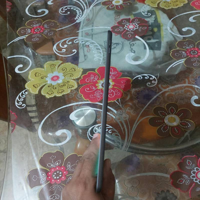 iPad 8 th gen with box 2