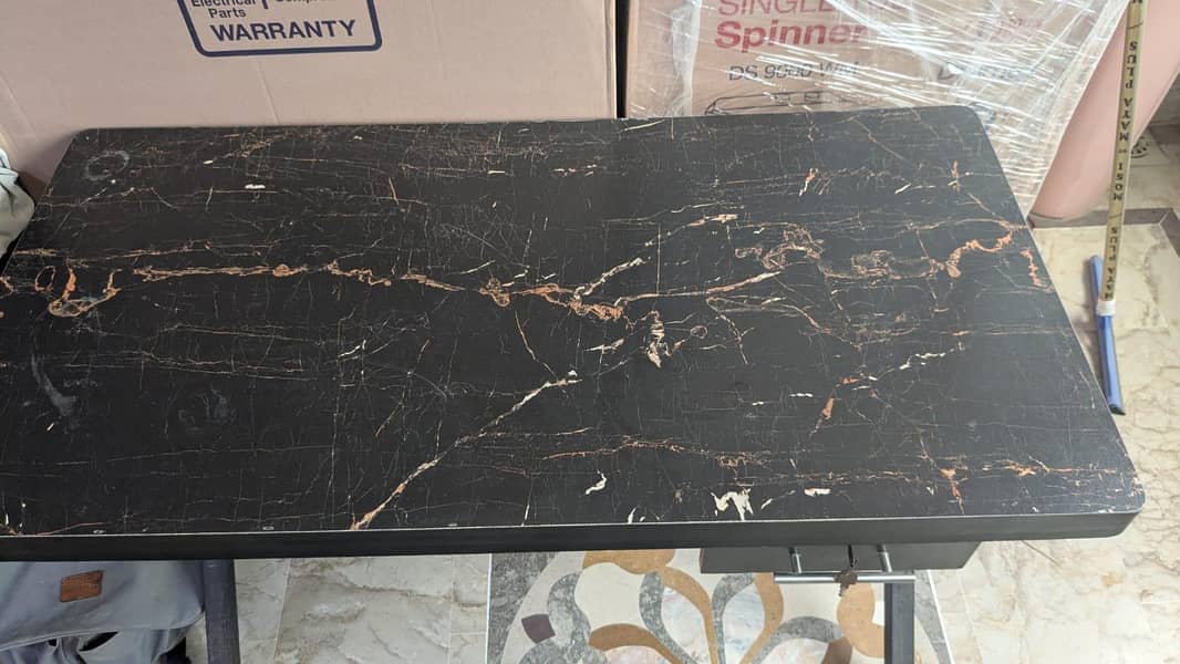 Computer table for sale 2