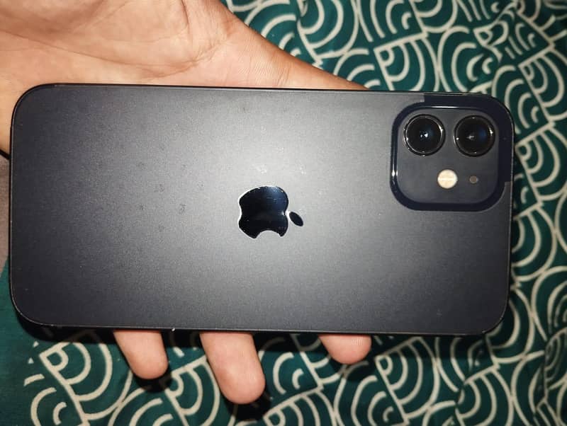 Apple iPhone 12 0