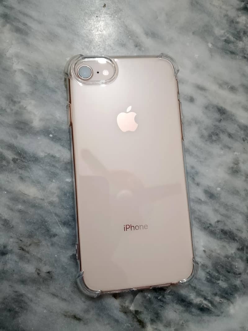 Apple iPhone 8 1