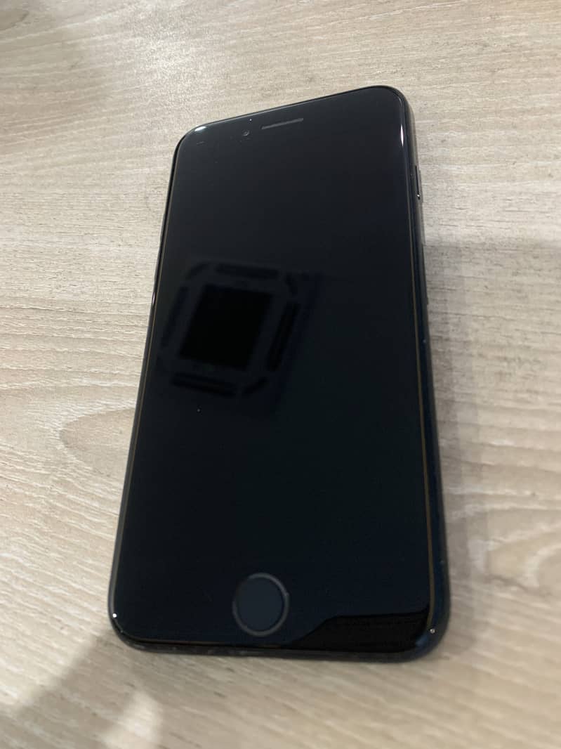 Apple iPhone 7 2