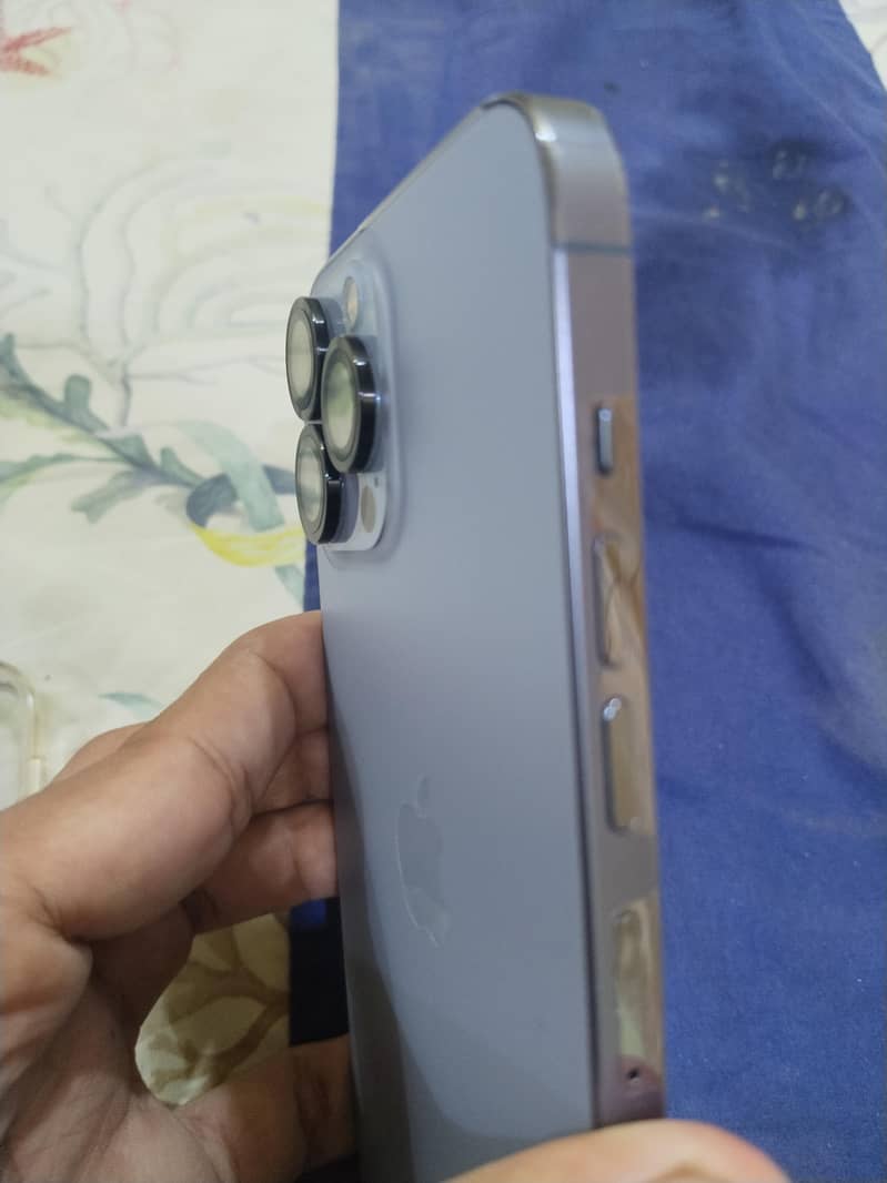 Apple iPhone 13 Pro Max 10
