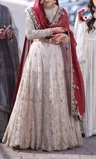 Bridal lehnga