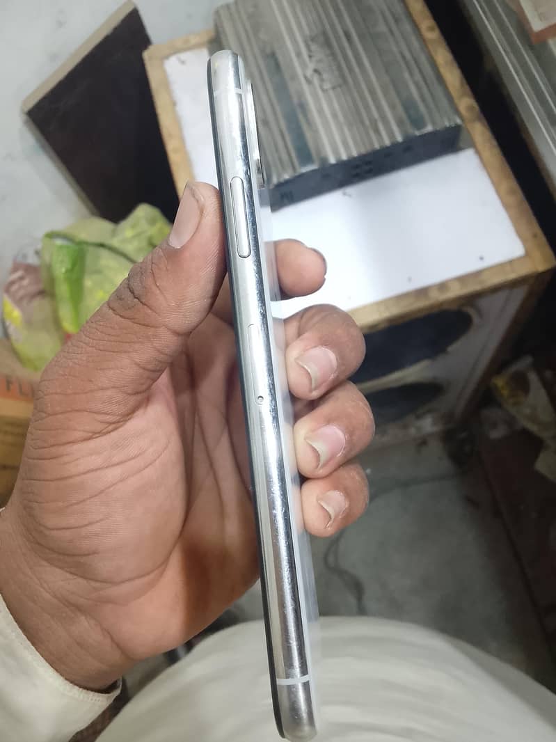 iphone x 3