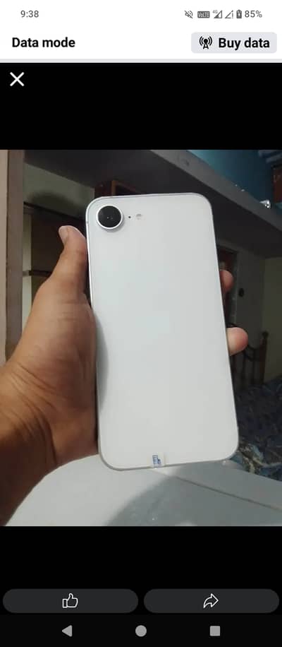 Apple iPhone 16e Jv