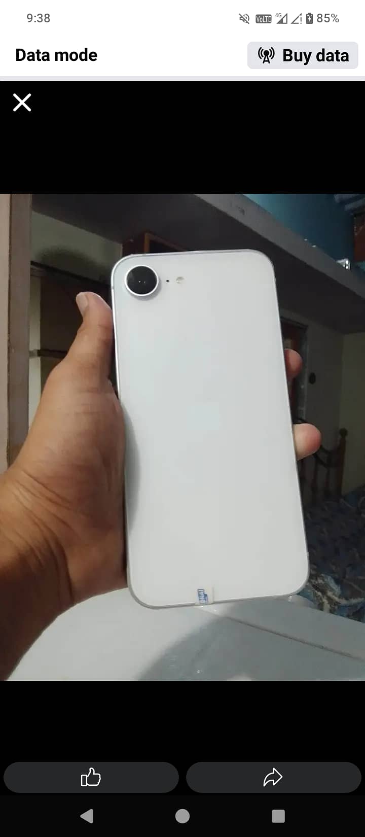 Apple iPhone 16e Jv 0