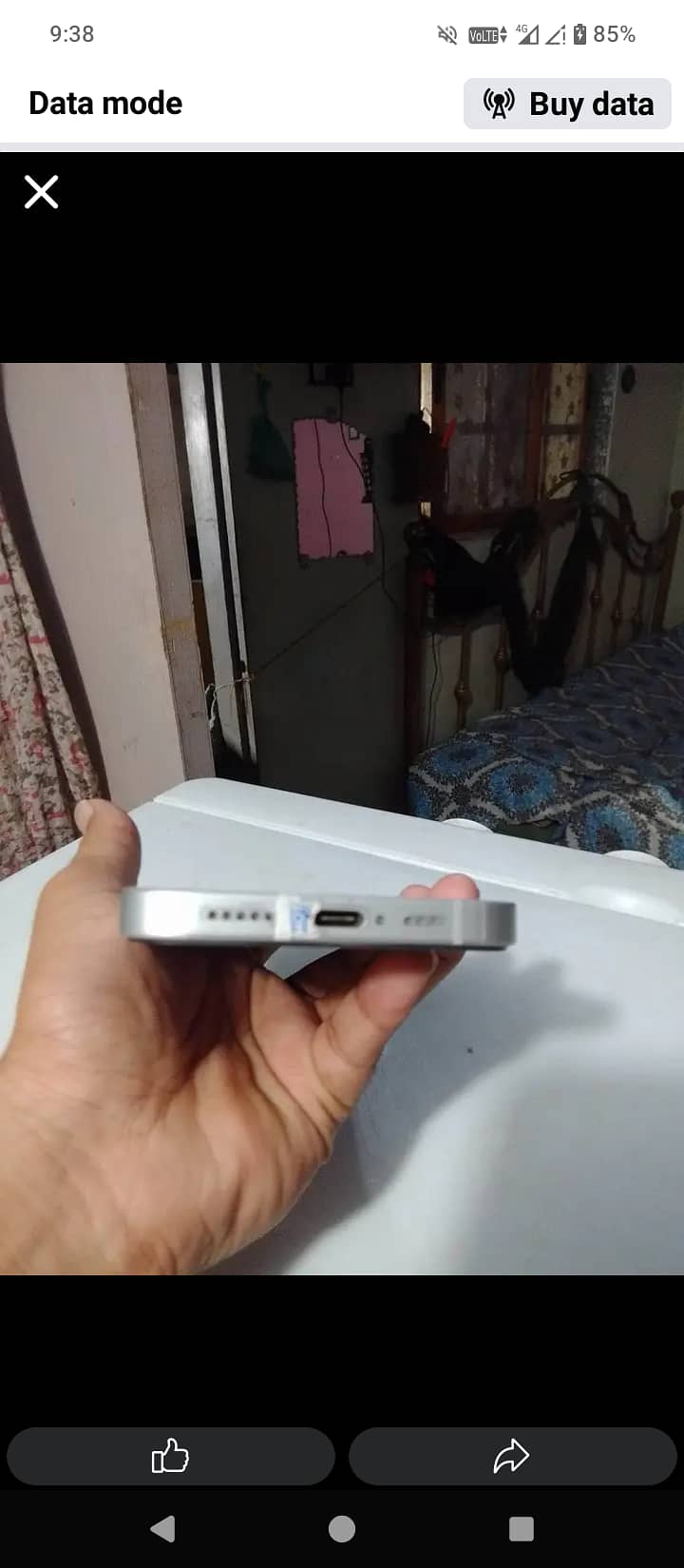 Apple iPhone 16e Jv 4