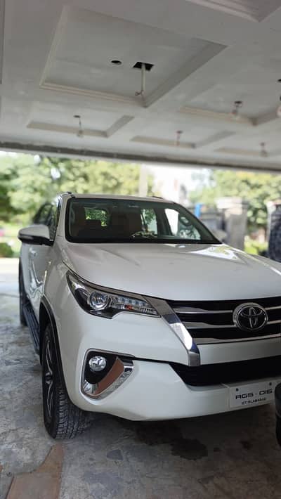 Toyota Fortuner V 2018