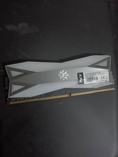 XPG D60 DDR4 3200 mhz CL-16 8 Gb RAM
