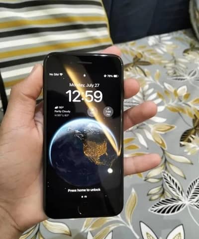 Apple iPhone SE 3